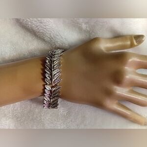 Silver Leaf Design Bracelet